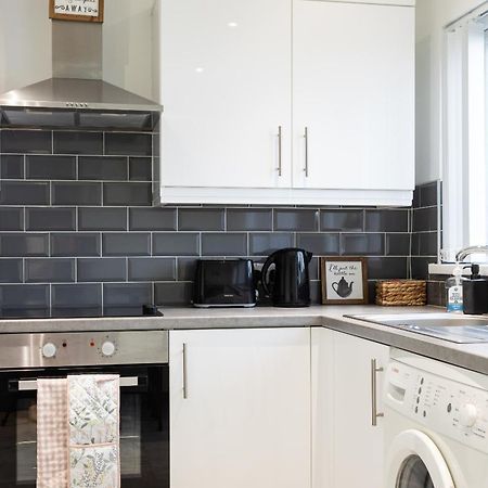 Fully Refurbished North Belfast Home 2 Exteriör bild