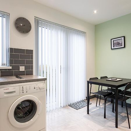 Fully Refurbished North Belfast Home 2 Exteriör bild