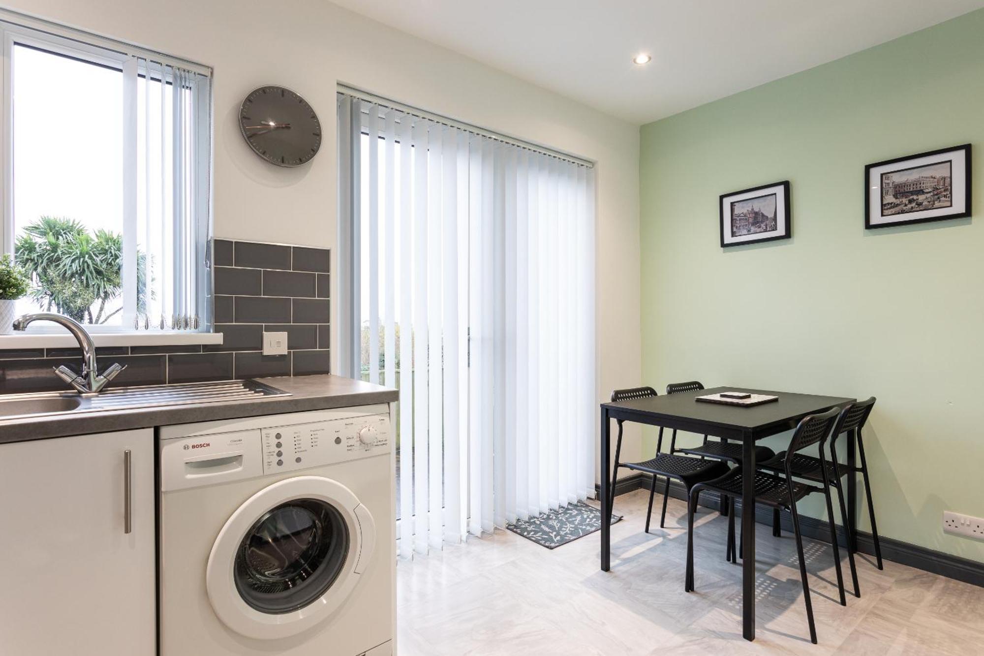 Fully Refurbished North Belfast Home 2 Exteriör bild