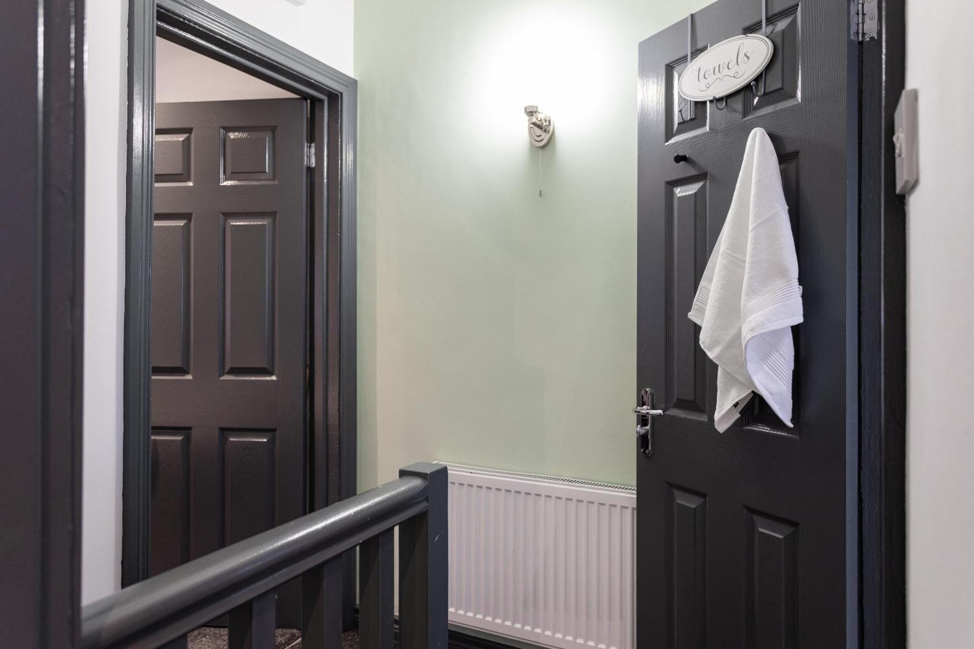 Fully Refurbished North Belfast Home 2 Exteriör bild