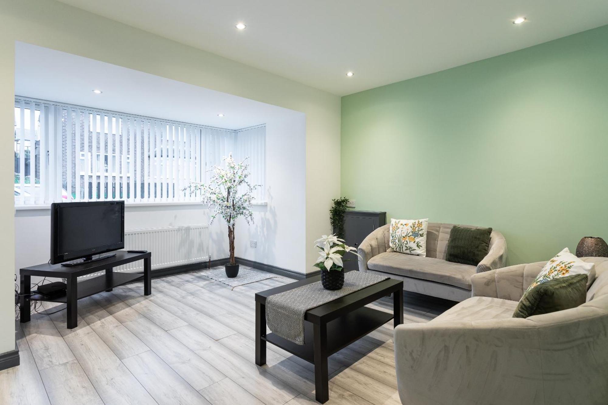 Fully Refurbished North Belfast Home 2 Exteriör bild